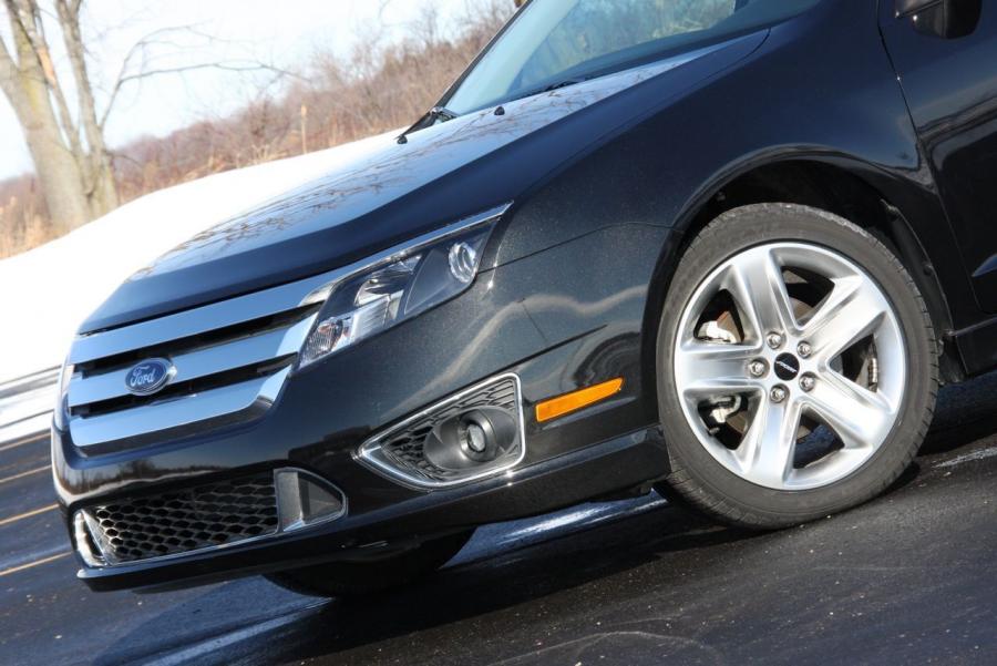  Ford Fusion Sport 2009 года  (фото 11 из 49)